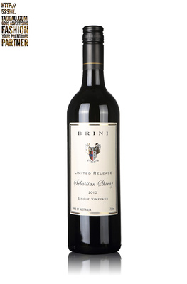 淘宝红酒杯拍摄技巧 如何打造专业级的白底酒类产品照